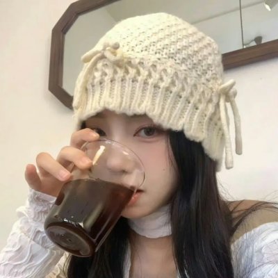 我才不要和人类恋爱呢